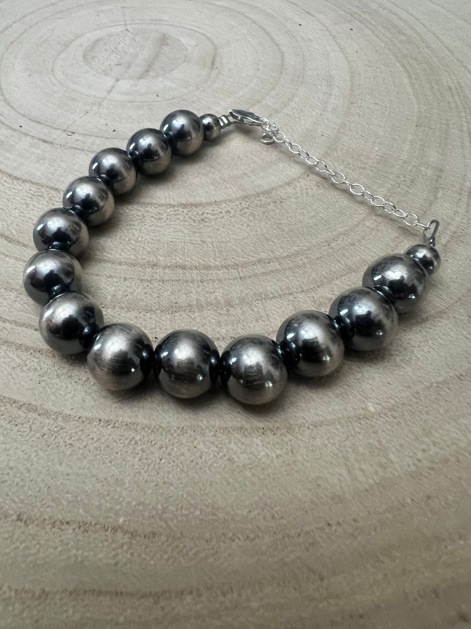 10mm Sterling Silver Pearls bracelet - 6 inch bracelet - Cowhide and Conchos