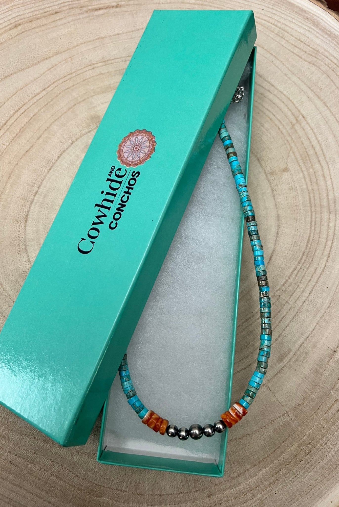 4mm Sterling Pearls, Variscite Turquoise and Spiny Oyster - The Vibrant Choker - Cowhide and Conchos