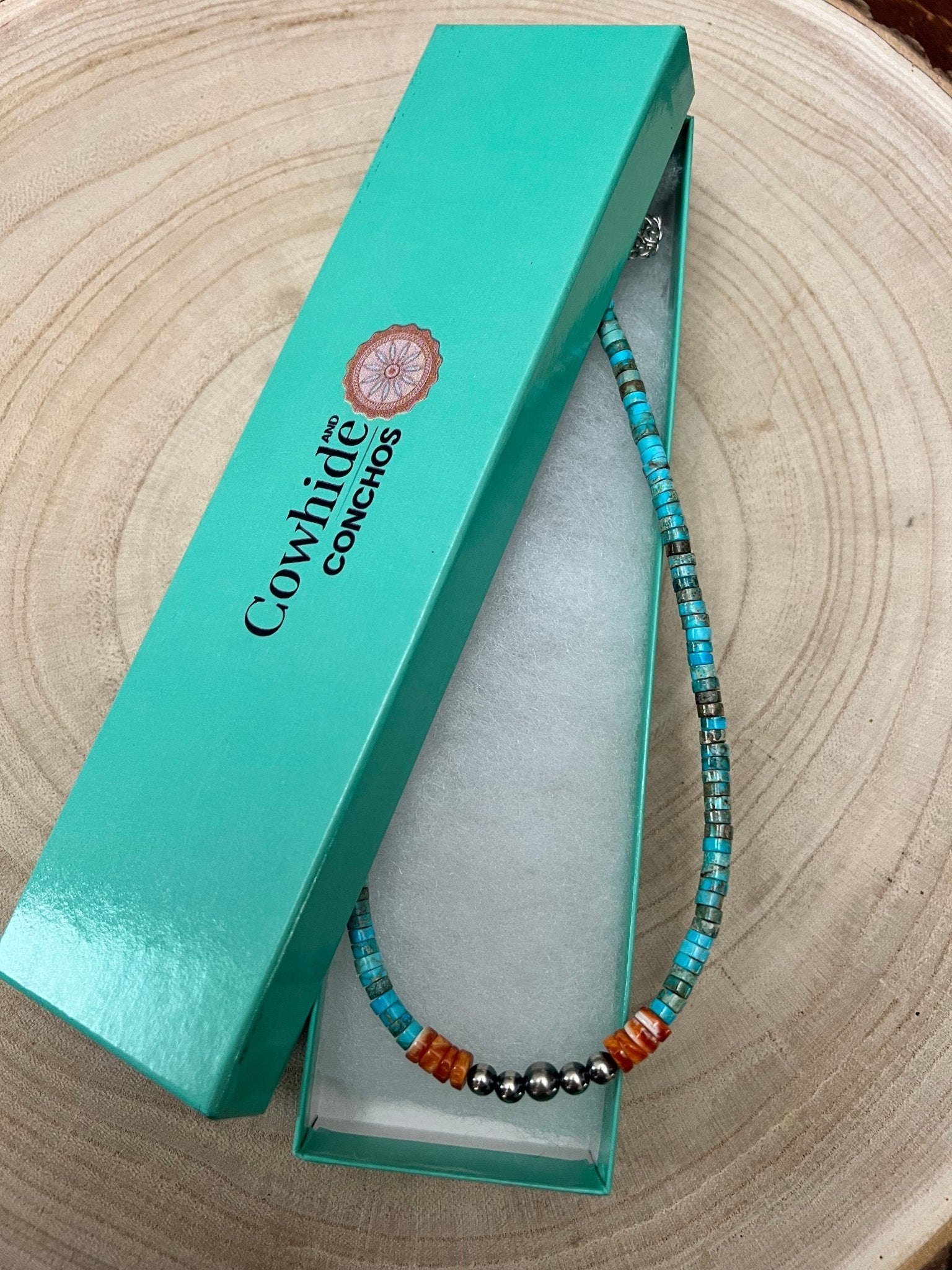 4mm Sterling Pearls, Variscite Turquoise and Spiny Oyster - The Vibrant Choker - Cowhide and Conchos