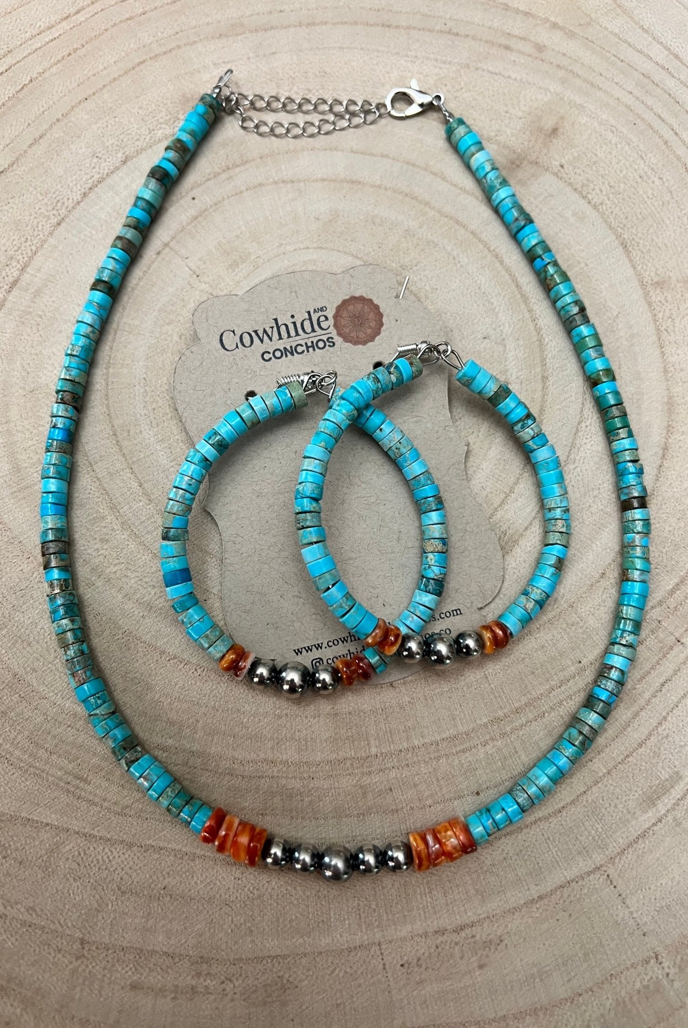 4mm Sterling Pearls, Variscite Turquoise and Spiny Oyster - The Vibrant Choker - Cowhide and Conchos