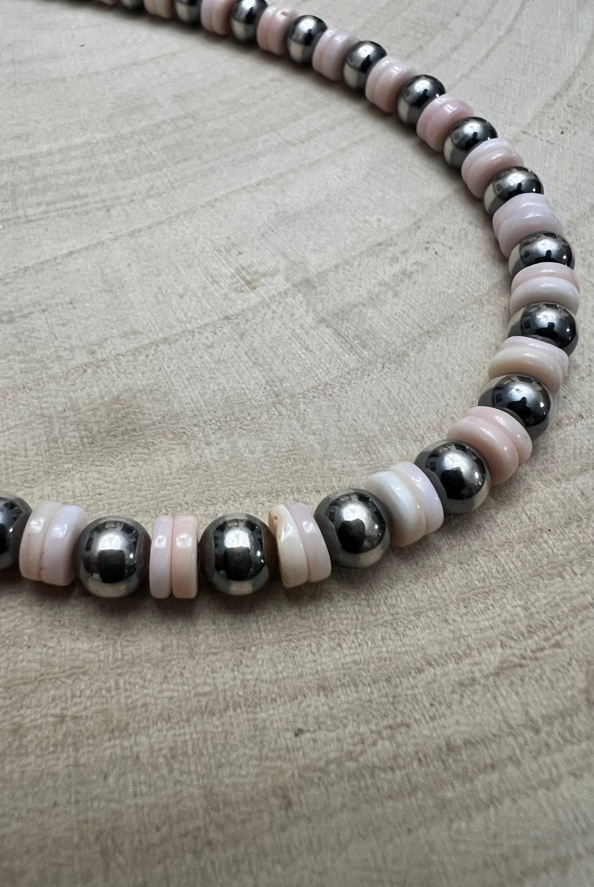 6mm Sterling Pearl & Pink Conch Choker — 14 inch (with 2 inch extender) - Cowhide and Conchos