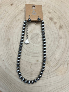 8mm Fashion Pearl Choker Necklace & Earring Set - 14 inch + 2 - Cowhide and Conchos