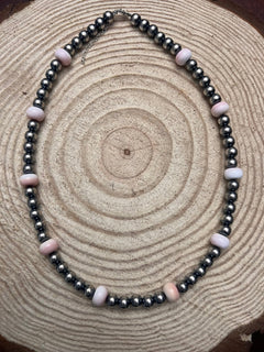 8mm Sterling Pearl and pink conch - 20 inch - Cowhide and Conchos