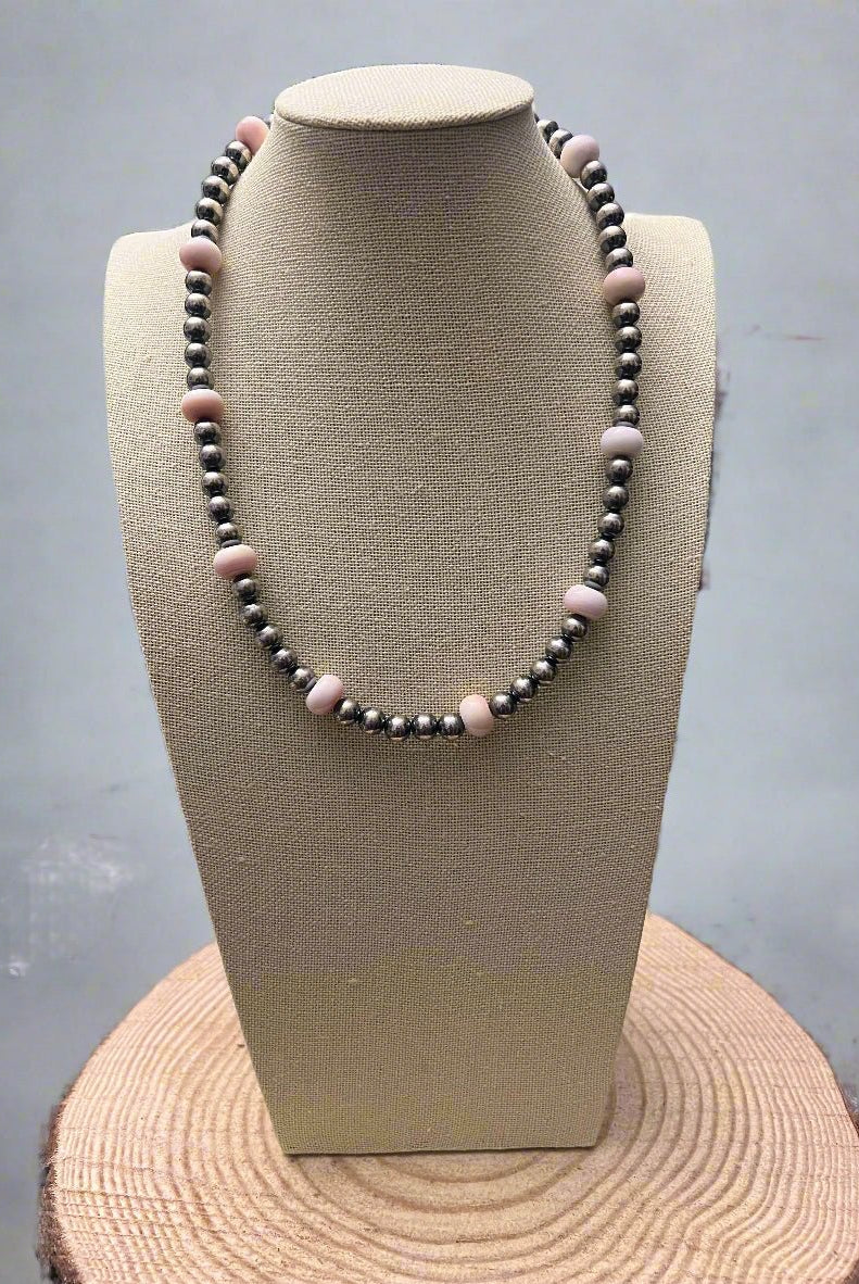 8mm Sterling Pearl and pink conch - 20 inch - Cowhide and Conchos