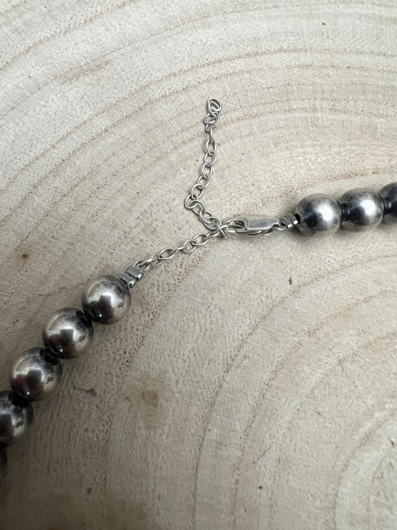 8mm Sterling Pearl, Saucer and pink conch - 19 inch - Cowhide and Conchos