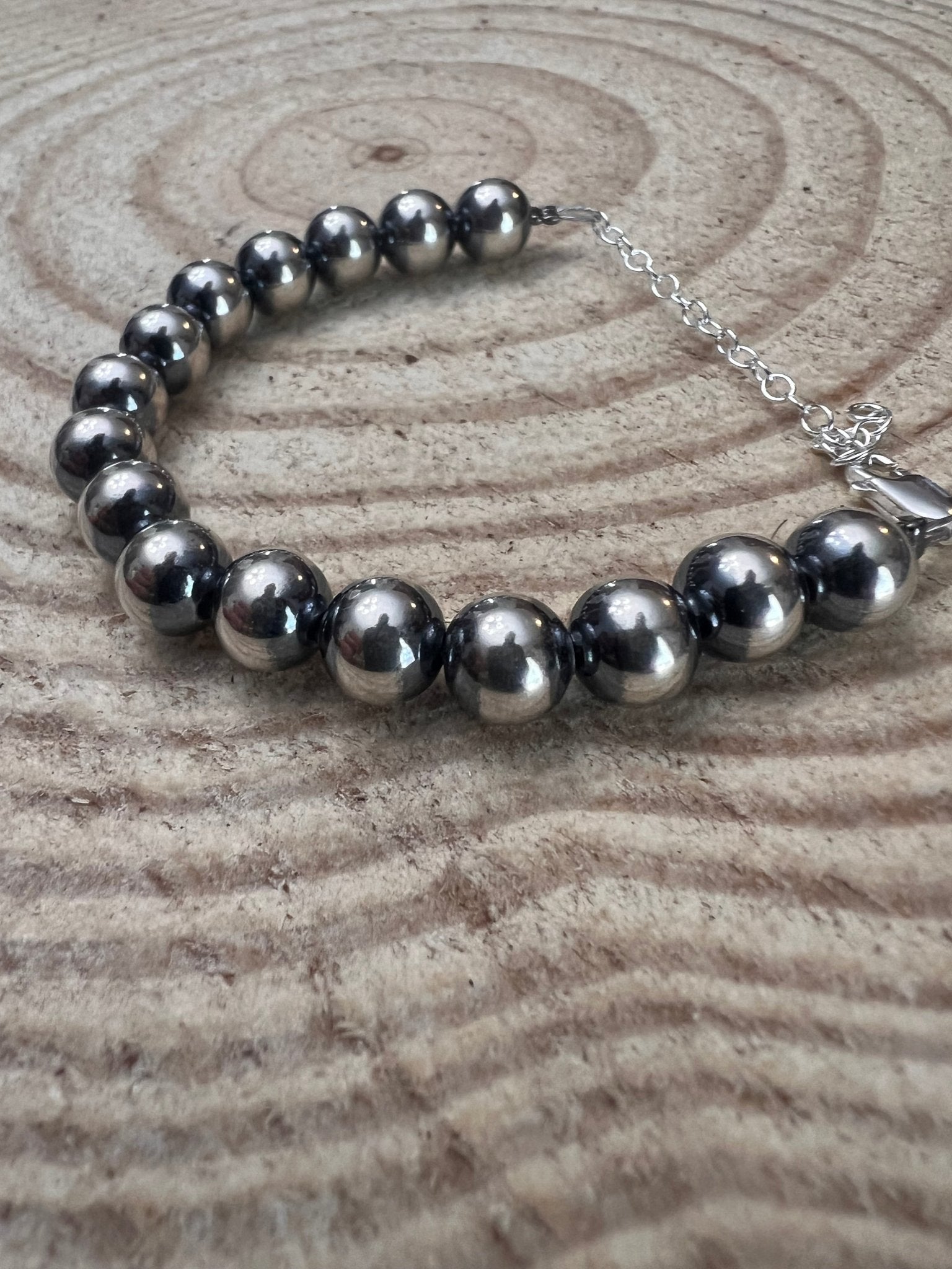 8mm Sterling Silver Pearls bracelet - 6.5 inch bracelet - Cowhide and Conchos