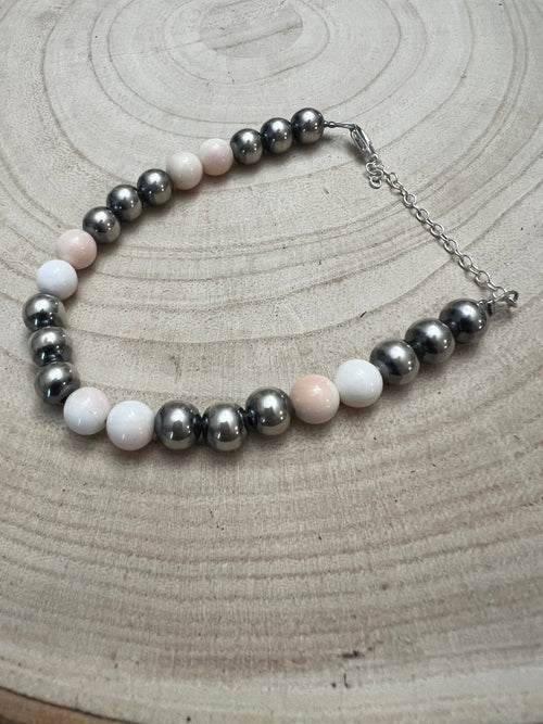 8mm Sterling Silver Pearls bracelet with pink conch beads - 6 inch bracelet - Cowhide and Conchos