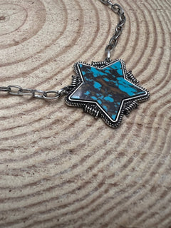 Barbed Star Necklace - 18 inch + 3 - Cowhide and Conchos