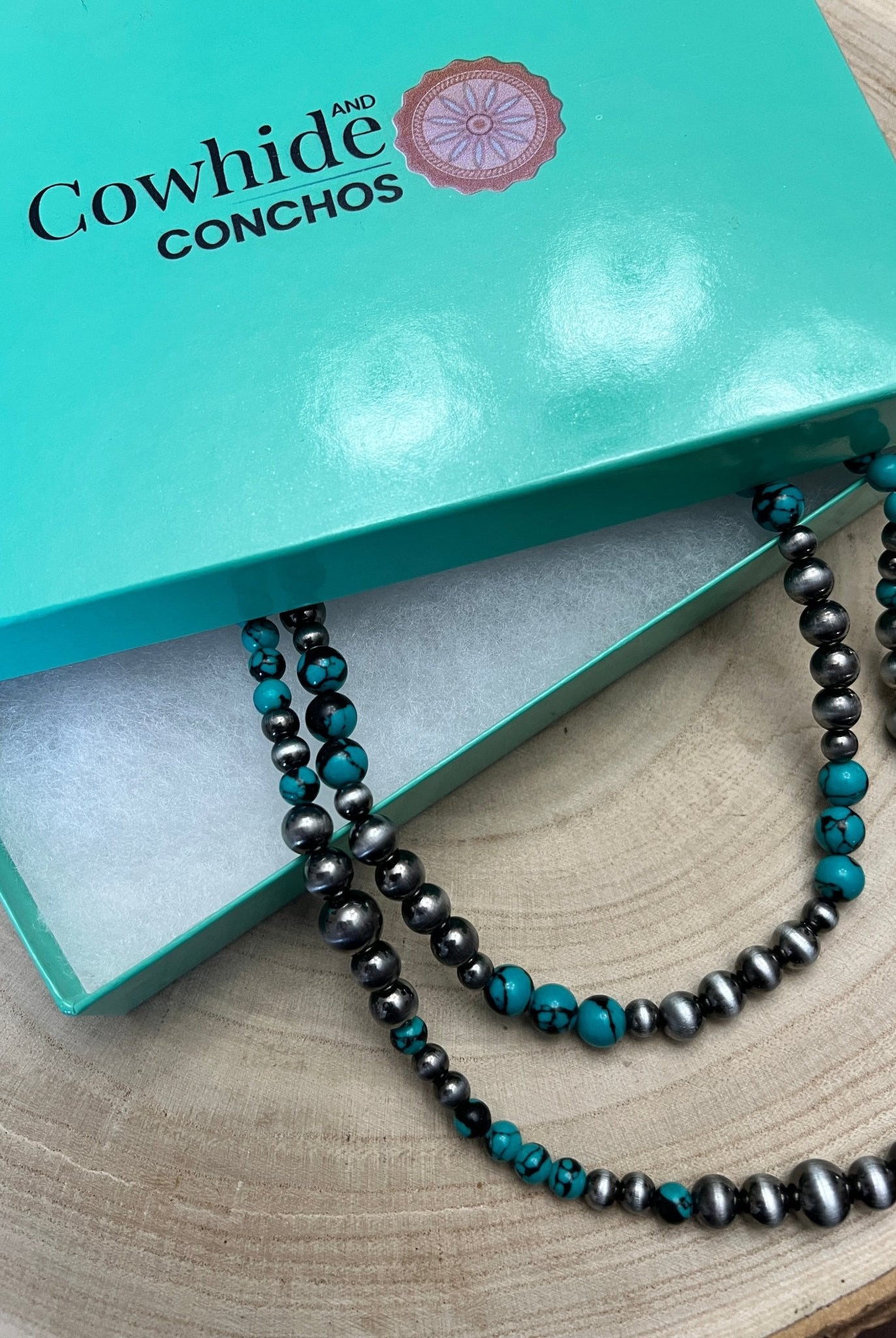 Desert Dream: Layered Western Fashion Pearl & Faux Turquoise Necklace Set (18" & 22") - Cowhide and Conchos