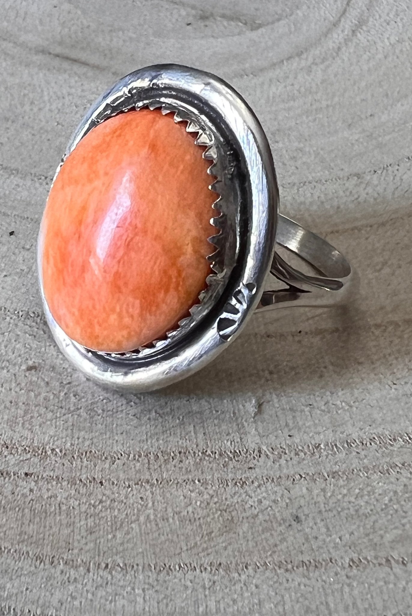Ernest Hawthorne Spiny Oyster & Sterling Silver Ring - Size 8 - Cowhide and Conchos