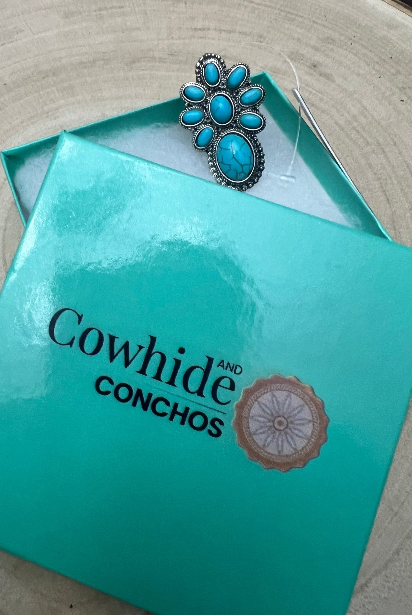 Faux Turquoise Cluster Statement Size Cuff Ring - Adjustable Sizing - Cowhide and Conchos