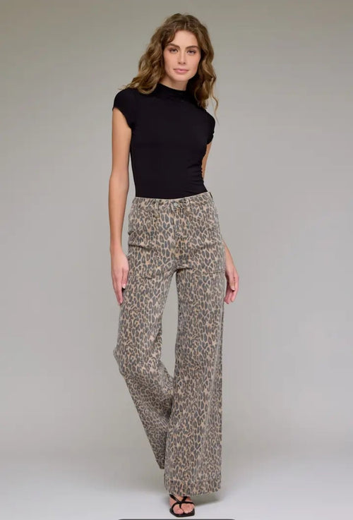 Hidden Cheetah Comfort Flares - Cowhide and Conchos