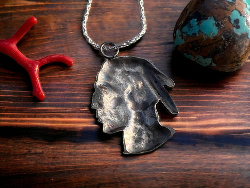 Indian head necklace - Cowhide and Conchos