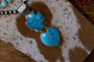 Large Bleeding Heart Turquoise Stone Pendant - Cowhide and Conchos