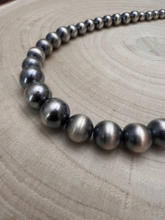 Large Graduated Sterling Silver Pearls Statement necklace - 20.5 inch - Cowhide and Conchos