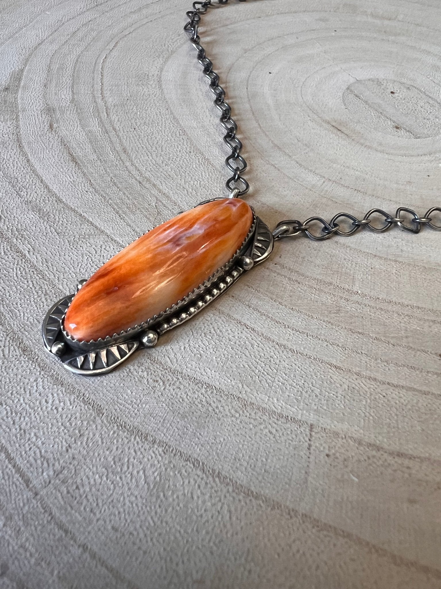 Large Navajo Handmade Spiny Oyster Necklace by Tia Long - 18 inch - Cowhide and Conchos
