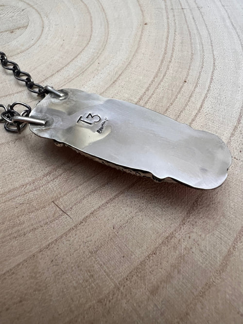 Large Navajo Handmade Spiny Oyster Necklace by Tia Long - 18 inch - Cowhide and Conchos