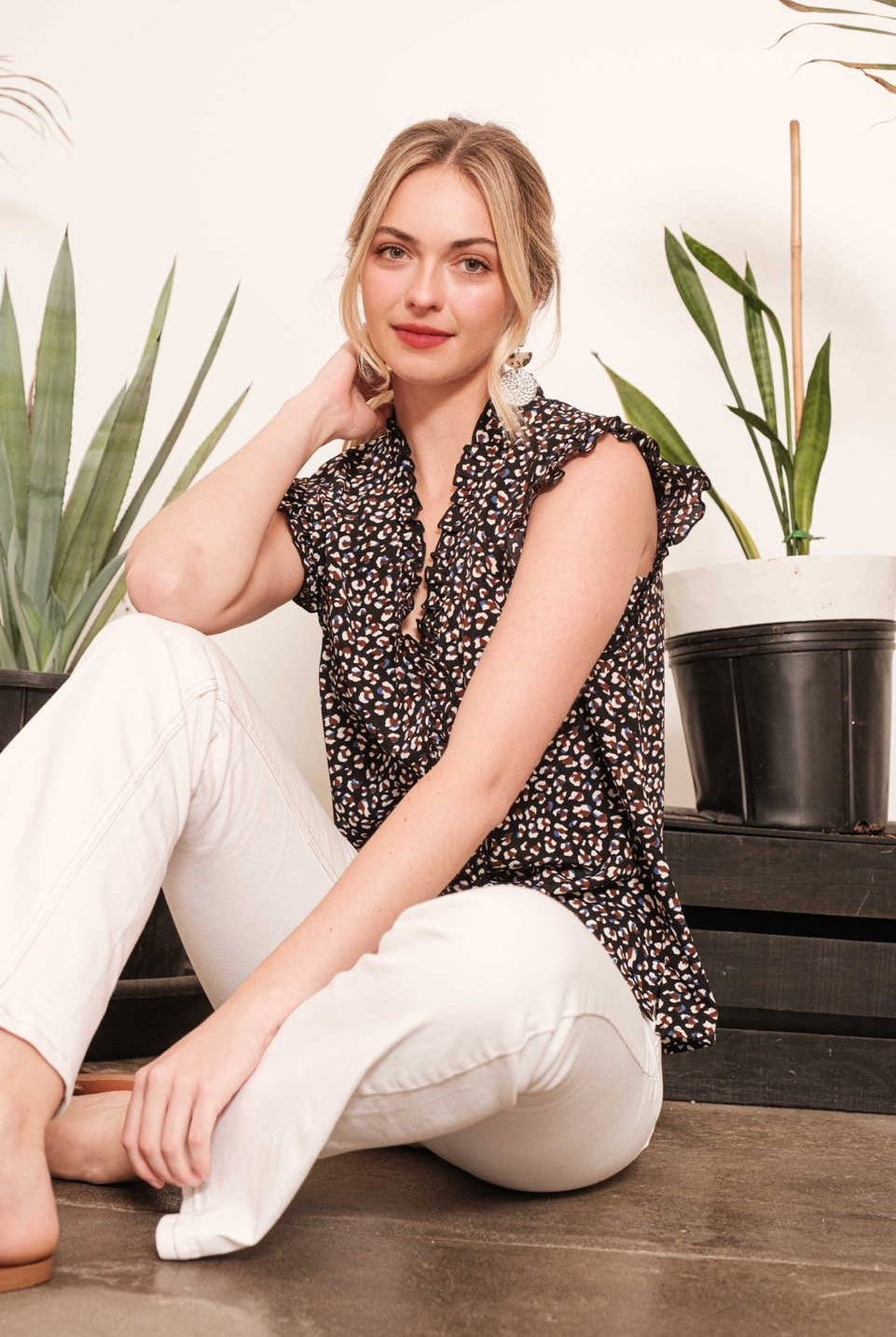Multi Dot Print Sleeveless Button Down Blouse - Cowhide and Conchos