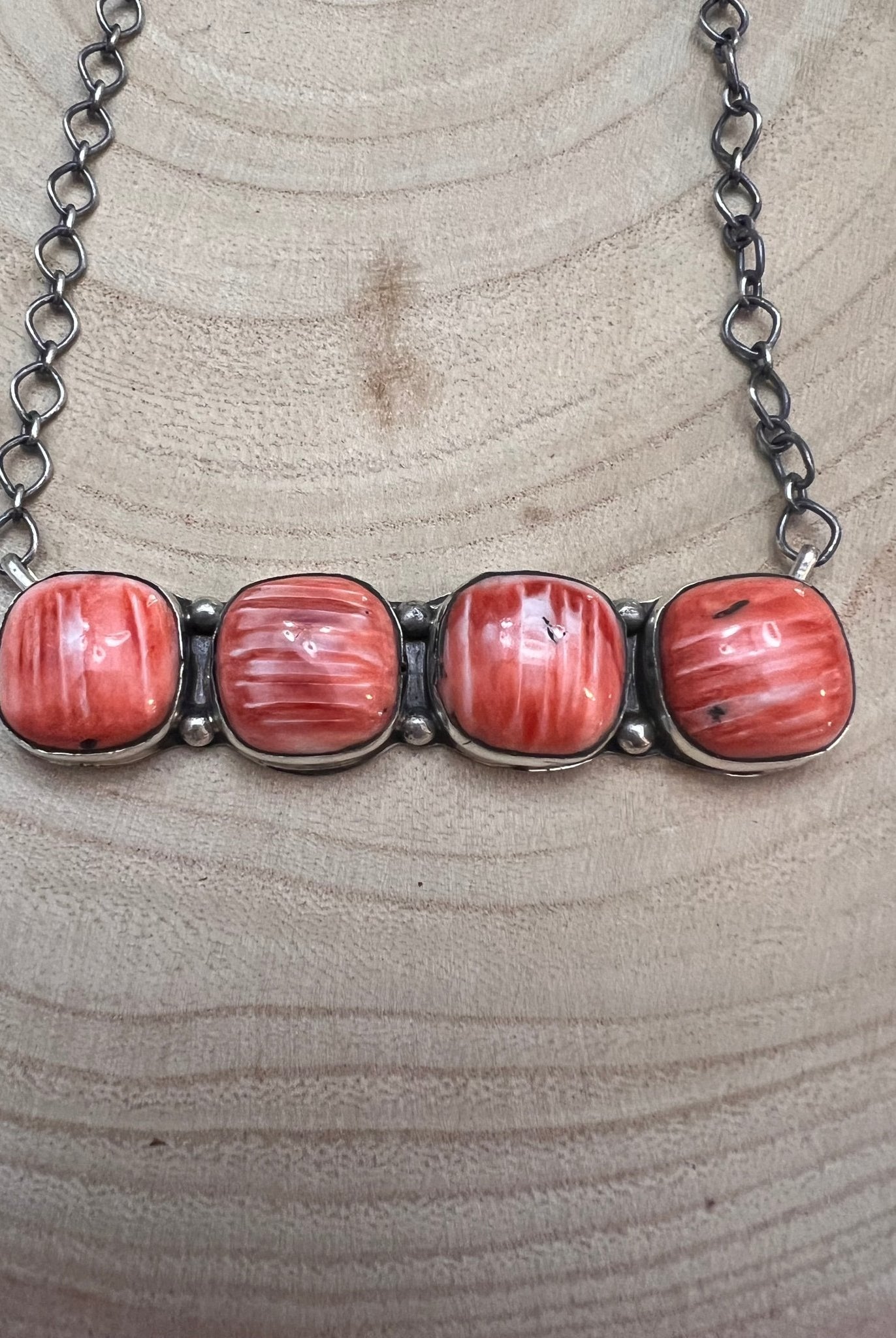 Navajo Handmade Spiny Oyster Necklace by Tia Long - 18 inch - Cowhide and Conchos
