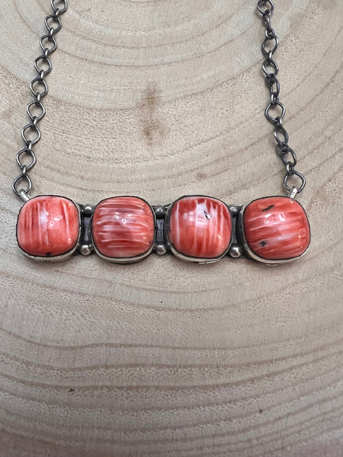 Navajo Handmade Spiny Oyster Necklace by Tia Long - 18 inch - Cowhide and Conchos