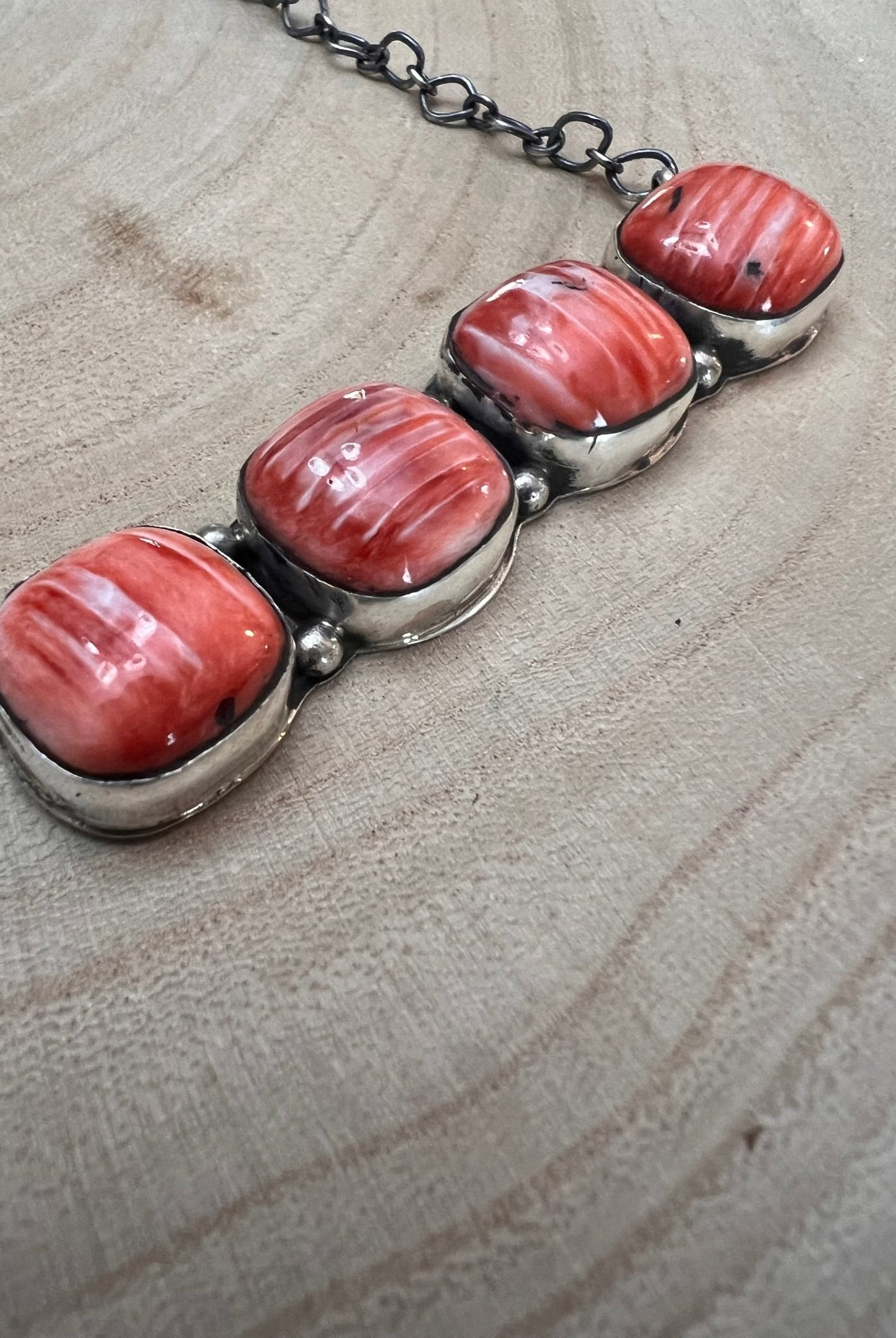 Navajo Handmade Spiny Oyster Necklace by Tia Long - 18 inch - Cowhide and Conchos