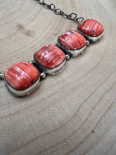 Navajo Handmade Spiny Oyster Necklace by Tia Long - 18 inch - Cowhide and Conchos