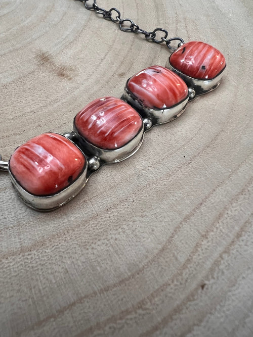 Navajo Handmade Spiny Oyster Necklace by Tia Long - 18 inch - Cowhide and Conchos