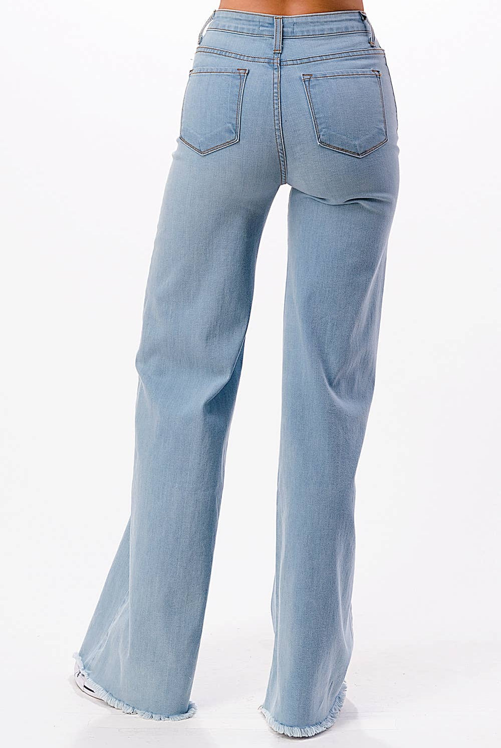 O2 Front Seam Wide Leg Denim Jeans - Light Wash - Cowhide and Conchos