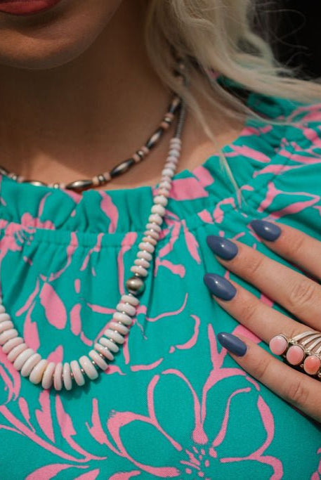 Pink Conch Graduated Necklace - 23 inch - Cowhide and Conchos