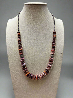 Purple spiny oyster graduated & shell necklace - 22 inch - Cowhide and Conchos