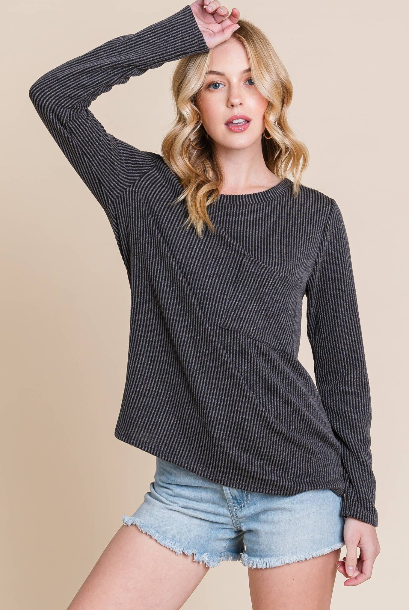 Ribbed Top with Pocket - Charcoal, Fuchsia, and Pumpkin - Cowhide and Conchos