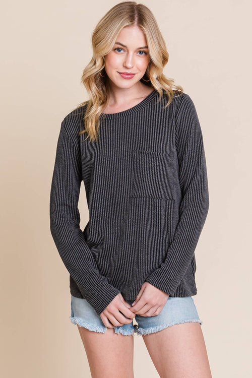 Ribbed Top with Pocket - Charcoal, Fuchsia, and Pumpkin - Cowhide and Conchos