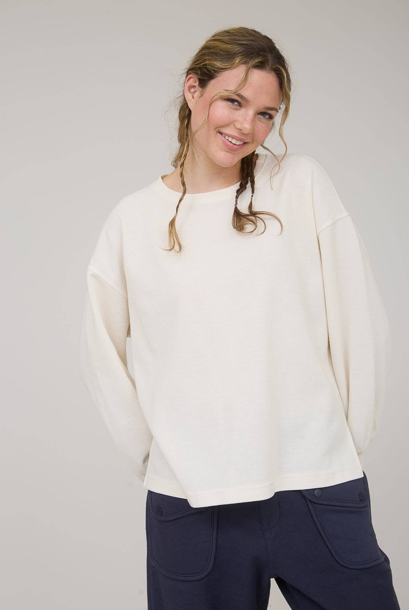 Round Up Raw Edge Marled Knit Top - Brown or Oatmeal - Cowhide and Conchos