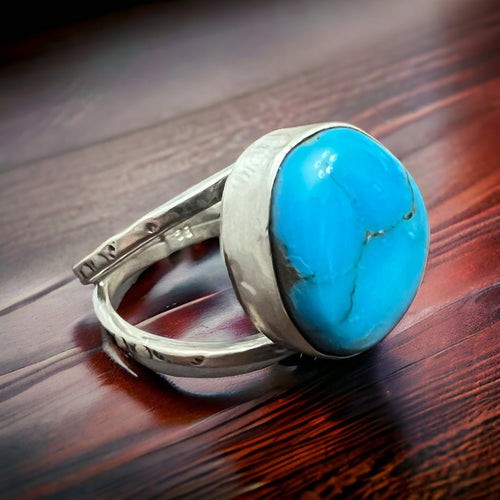 Turquoise ring - large cabochon and split band - Size 12.5 - Cowhide and Conchos