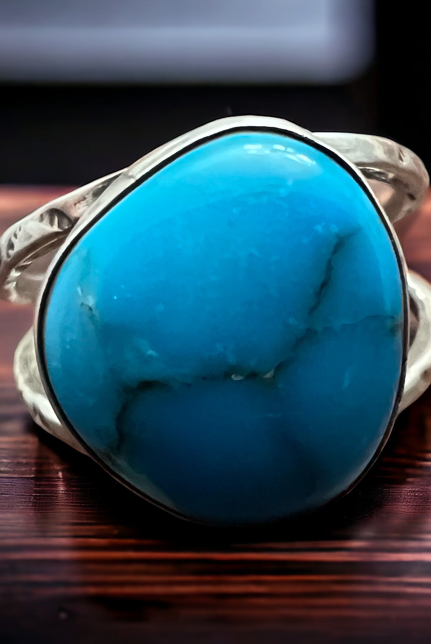 Turquoise ring - large cabochon and split band - Size 12.5 - Cowhide and Conchos