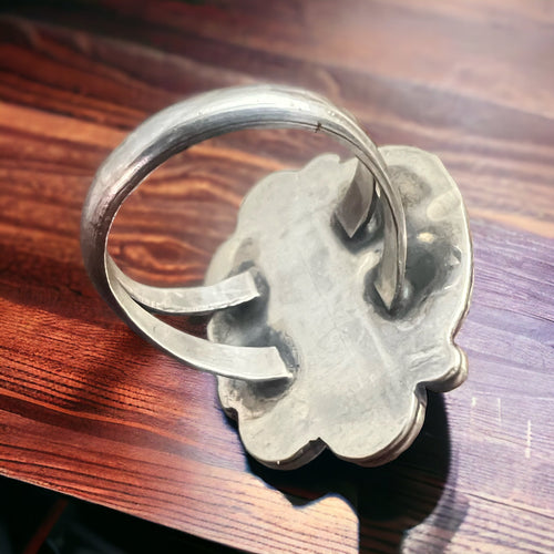Turquoise Ring with Sterling Leaf - Size 7.5 - Cowhide and Conchos