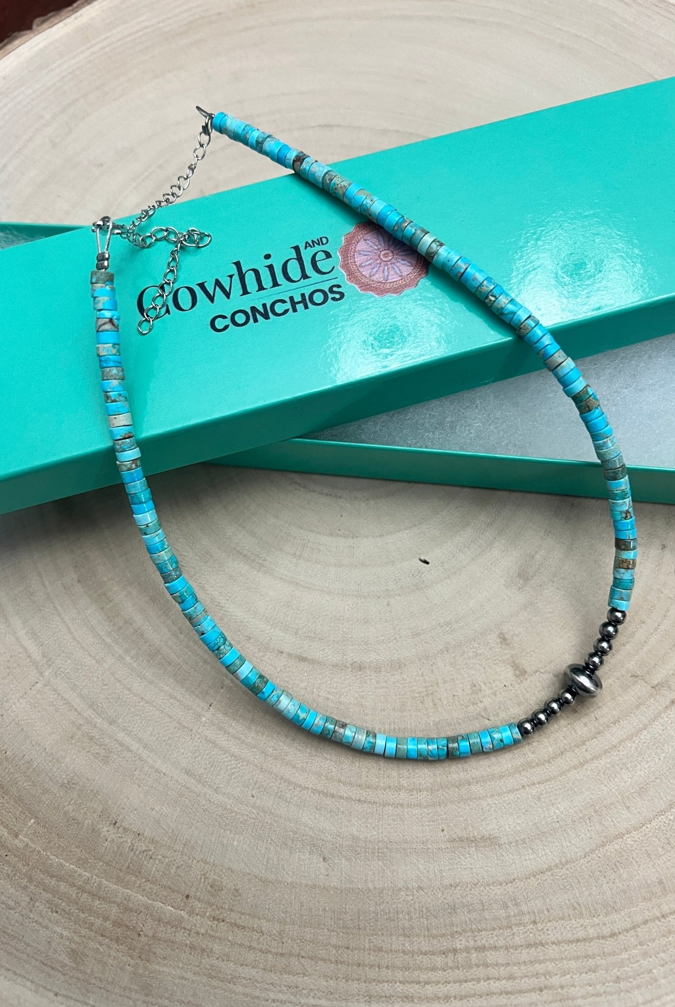 Variscite Turquoise & Sterling Silver Pearls and Saucer Bead Choker (14 - 17") - Cowhide and Conchos