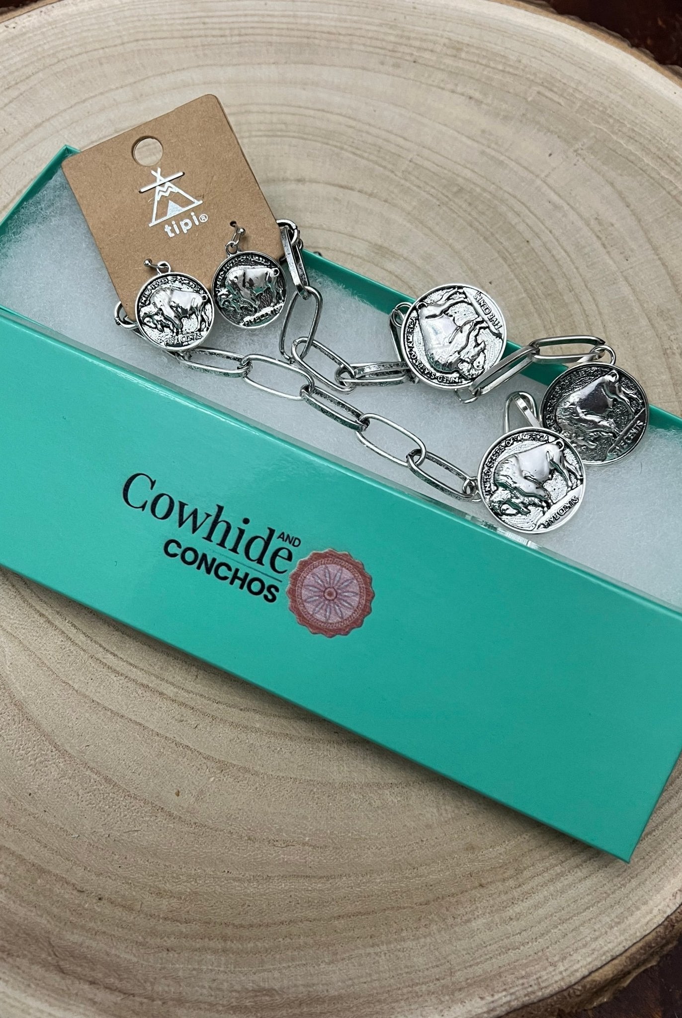 Western 3 Buffalo Coin Choker & Earring Set - 14 inch + 3 - Cowhide and Conchos