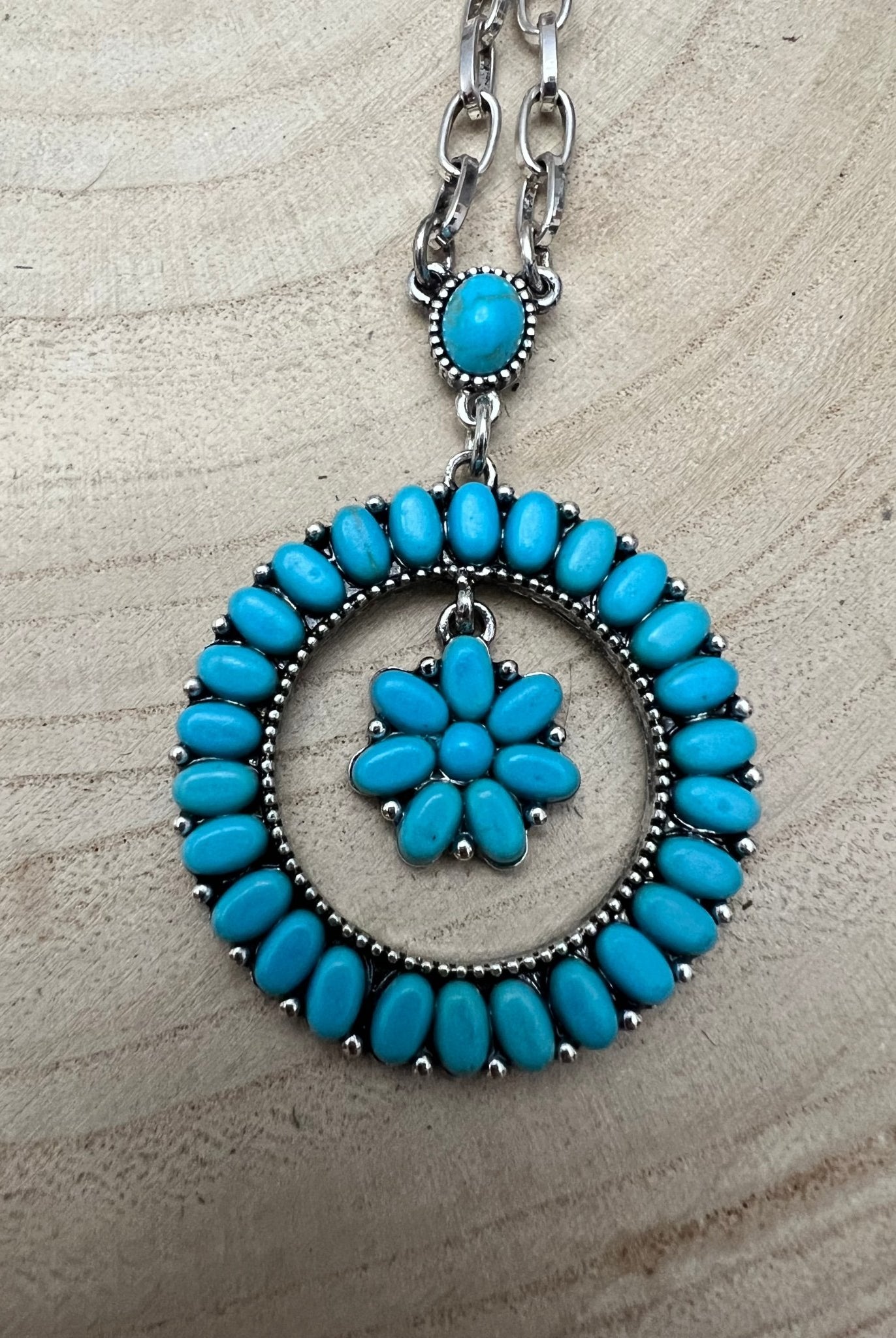 Western Faux Turquoise Flower Cluster Necklace - 18 inch - Cowhide and Conchos