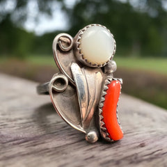 Coral and mother of pearl ring - flower style - size 5 - Cowhide and Conchos