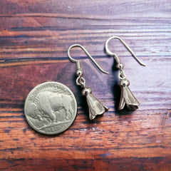 Squash blossom earring - small - Cowhide and Conchos