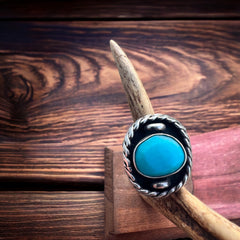 Turquoise ring - beautiful large cabochon on sterling oval shadow box style base - Size 7.5 - Cowhide and Conchos