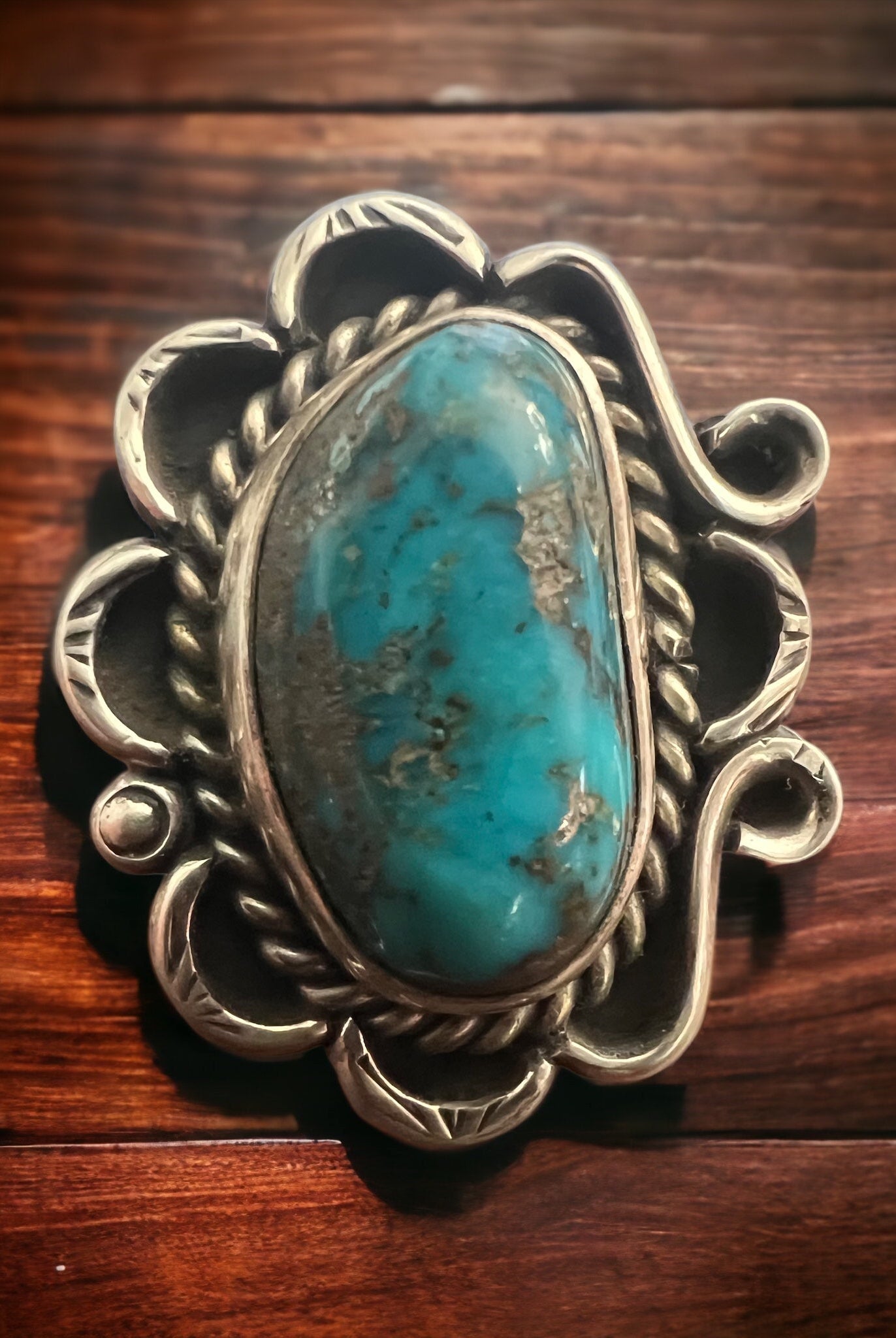 Turquoise ring - gorgeous large cabochon on sterling flower shaped base - size 7 - Cowhide and Conchos