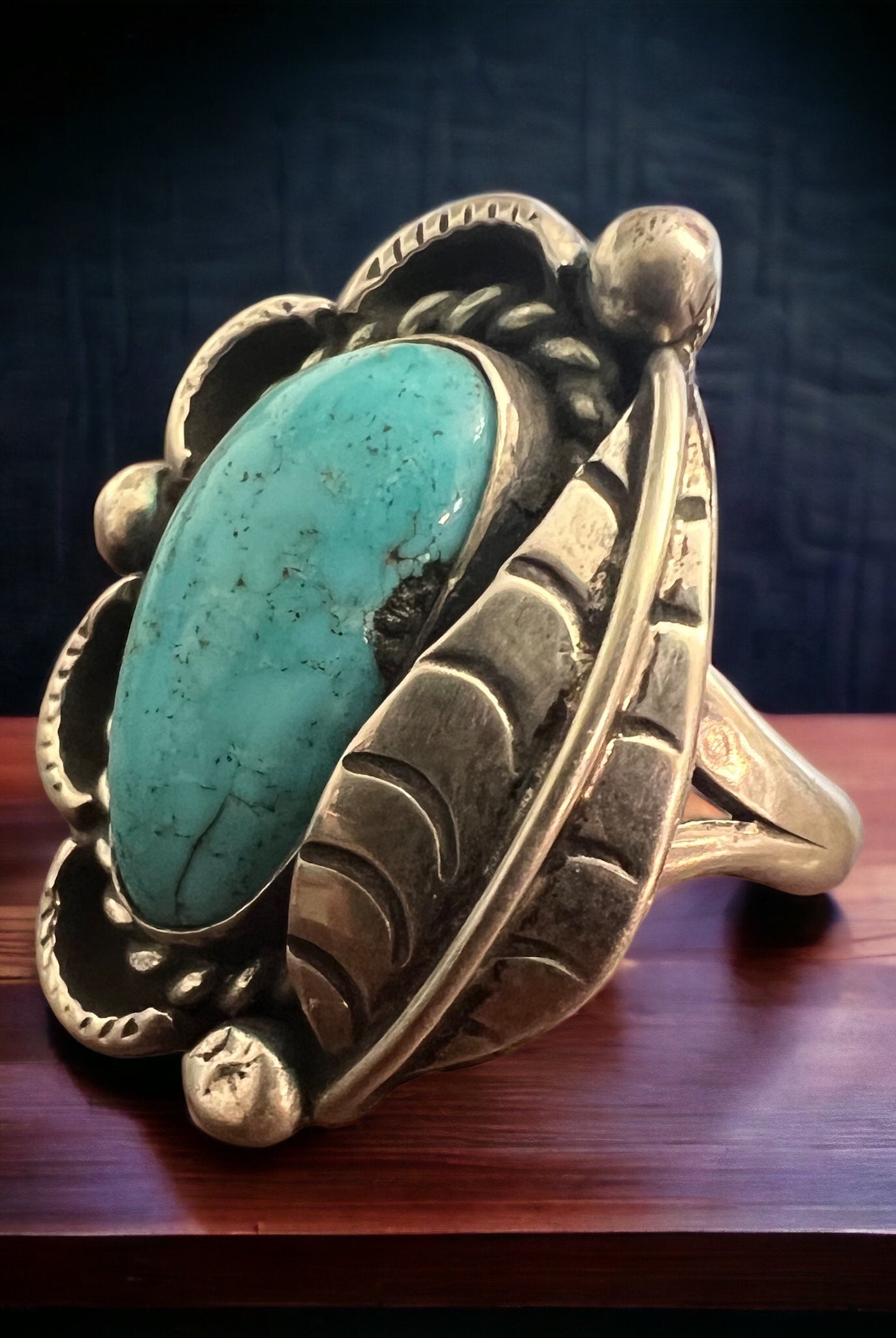 Turquoise ring - Turquoise on hand stamped sterling silver with leaf - Size 7 - Cowhide and Conchos