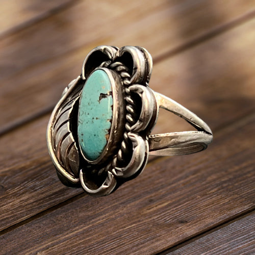 Turquoise ring - Turquoise on sterling silver with leaf - Size 4.5 - Cowhide and Conchos