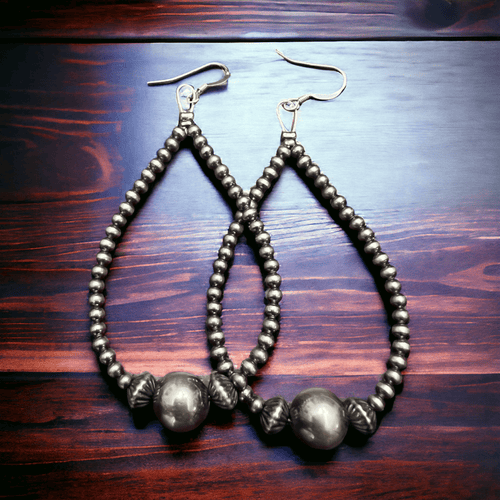 3 mm Sterling Silver Pearls earrings teardrop with 10 mm - Cowhide and Conchos
