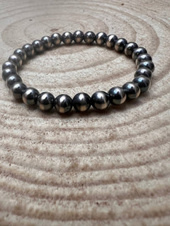 6mm - Sterling Pearl Stretch Bracelet - Cowhide and Conchos