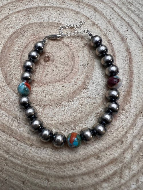 8mm Sterling Silver Pearls bracelet with Mohave beads - Cowhide and Conchos