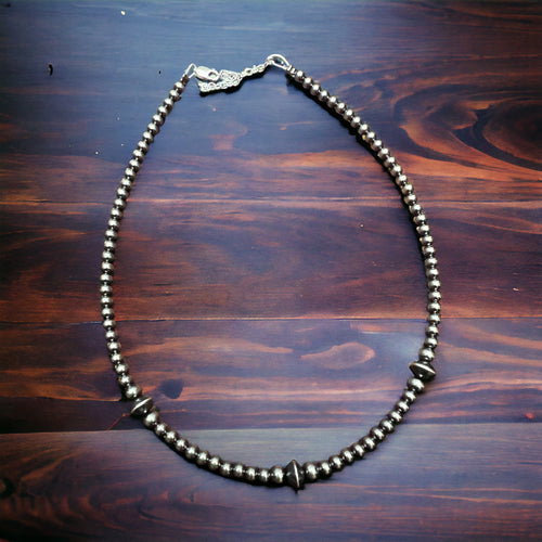 Navajo Pearl & Saucer Bead Choker - 14 inch choker