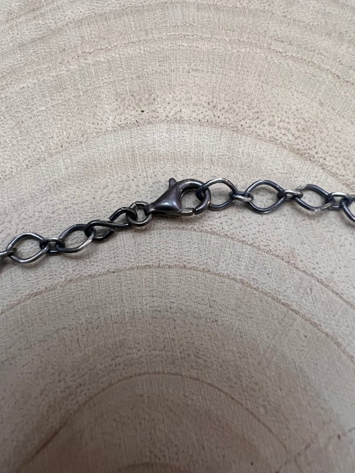 Navajo Handmade Spiny Oyster Necklace by Tia Long - 18 inch